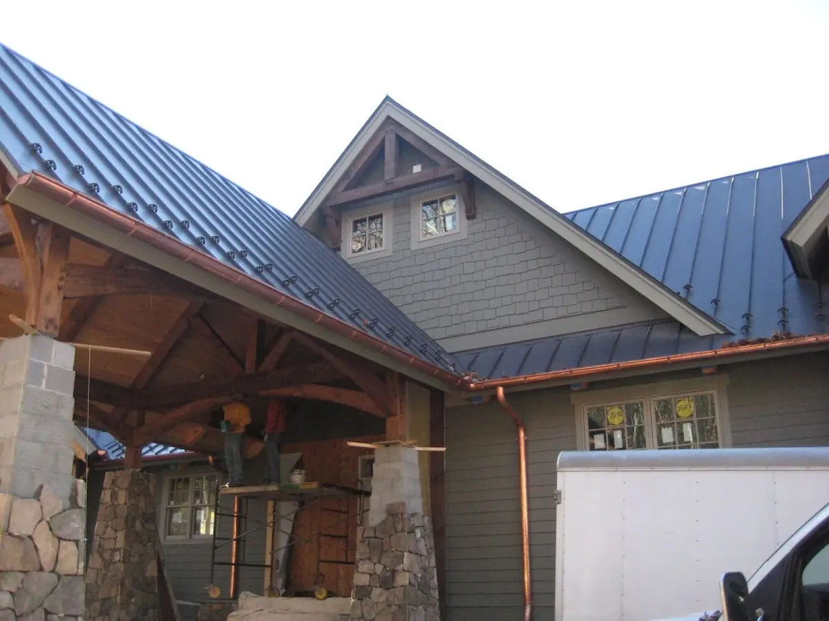 Craftsman Roofing team delivering quality roofing work in Prairie Ridge